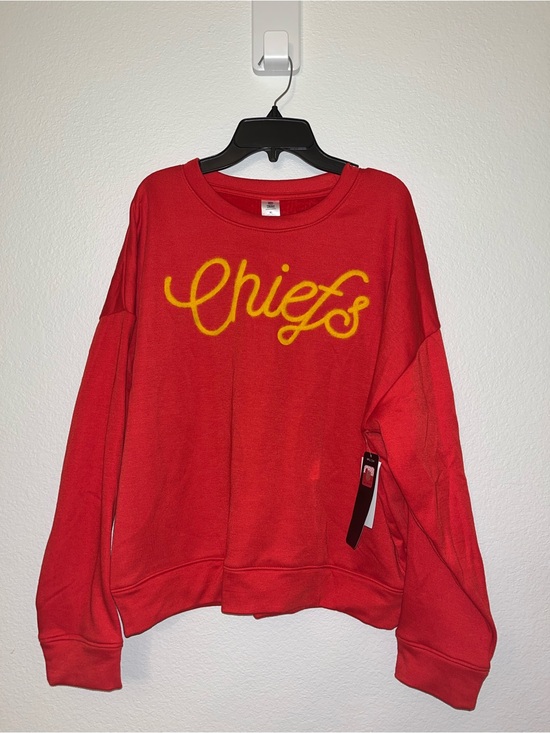 NFL Tops - NWT NFL Kansas City Chiefs Red Crewneck Sweatshirt XL Women